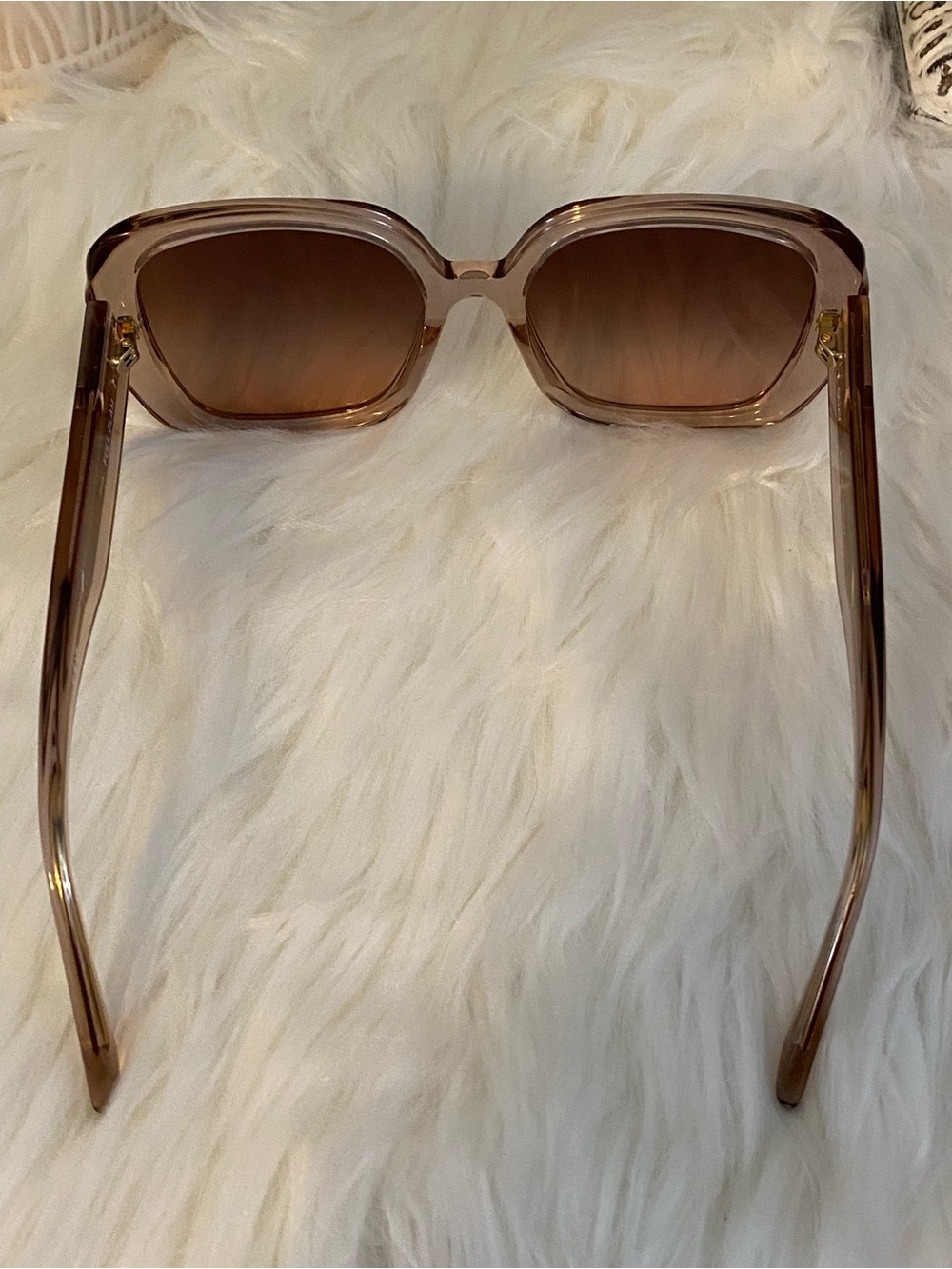 Quay Oversized Brown Gradient Women's Sunglasses - Picture 6 of 9